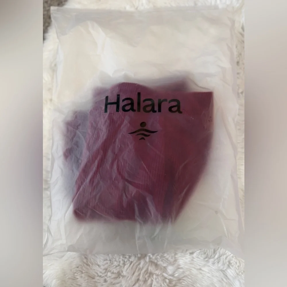 NWT Halara High Waisted 2-in-1 A Line Mini Corduroy Skirt - Picture 10 of 12